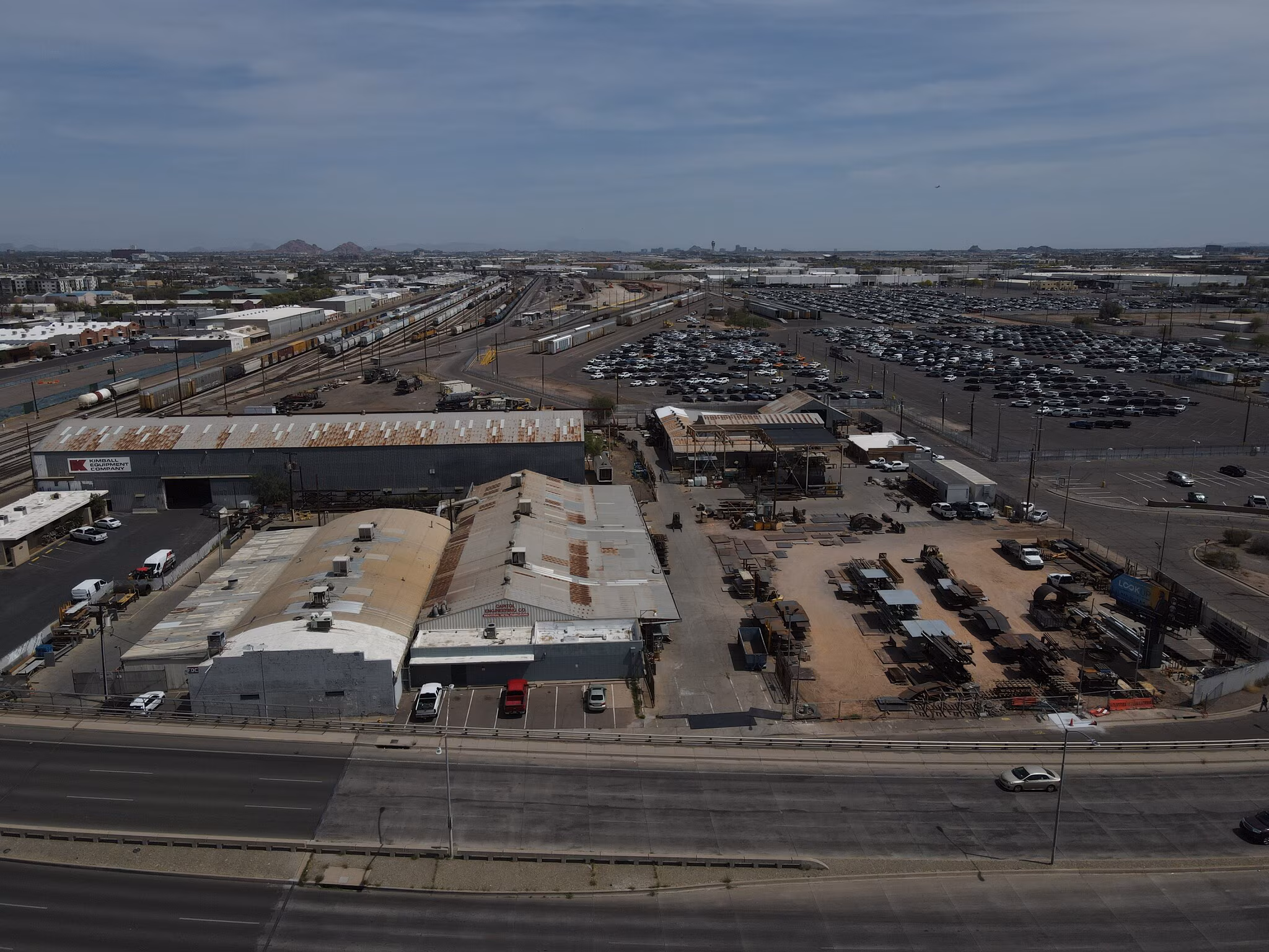 724 E Southern Pacific Dr